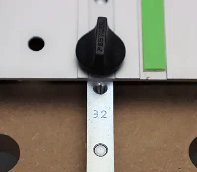 Perçage des trous en série