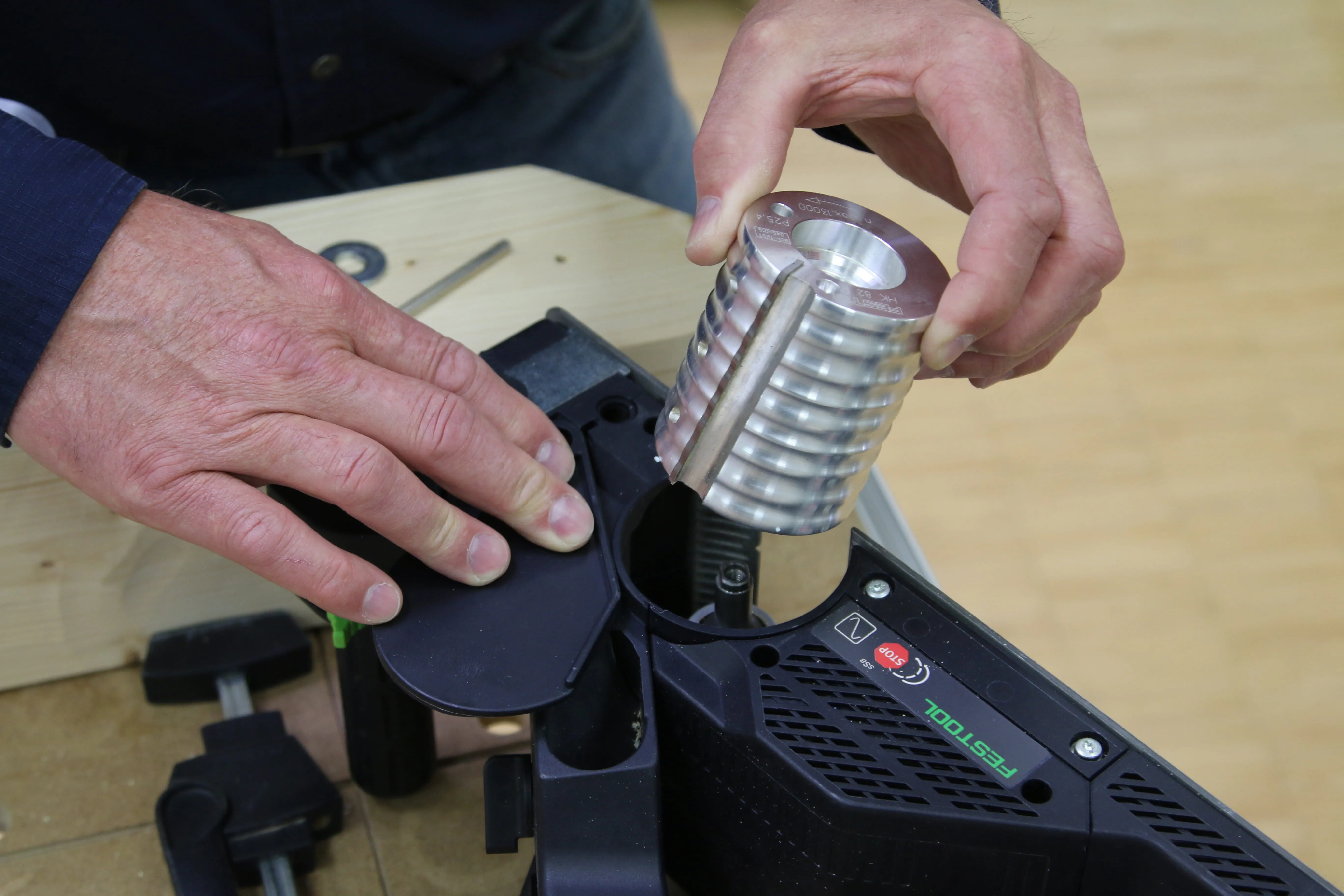 Installation du porte-outil à exécution rustique