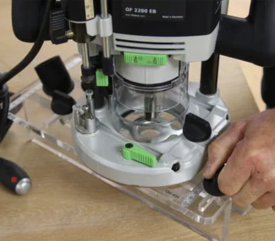 Report des écarts sur l'échelle graduée du gabarit de fraisage