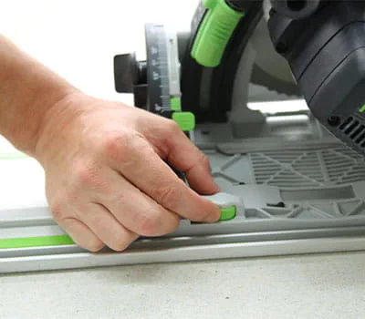 Réglage de la scie plongeante