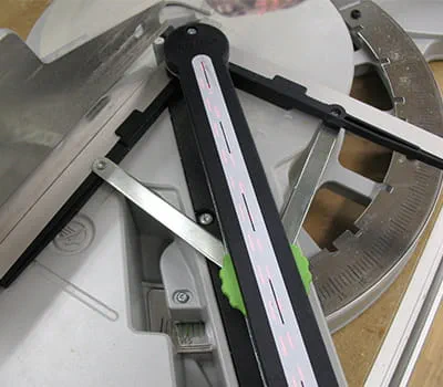 Positionnement du laser à double ligne