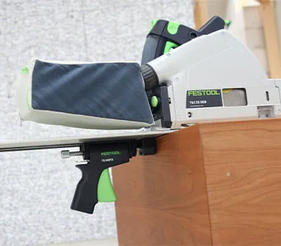 Installation du rail de guidage