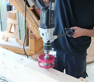 Les alésages pour les rondelles sont percés