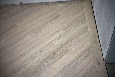 Bordure dans les bâtiments anciens