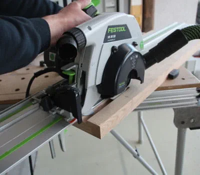 Découper et préparer les marches