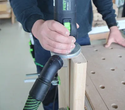 Chanfreiner le bord des marches