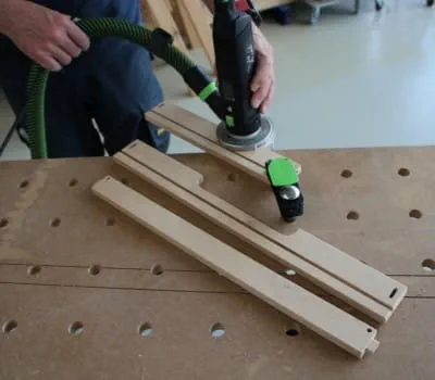 Chanfreiner les pièces des tiroirs