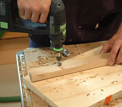 Trous de 8 mm avec fraise conique