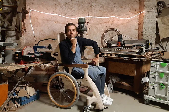 Paul de Livron dans son atelier.