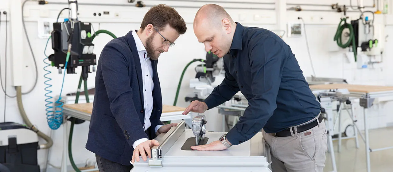 La technologie SawStop dans la scie circulaire sur table Festool TKS 80