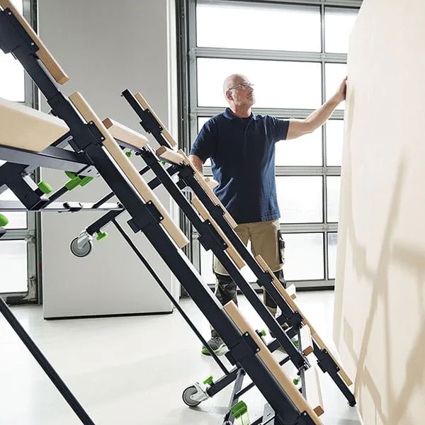 La table mobile de sciage STM 1800 de Festool