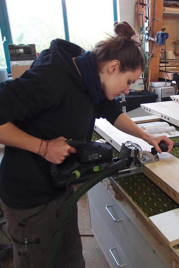 Assembler les meubles avec la fraiseuse Domino de Festool