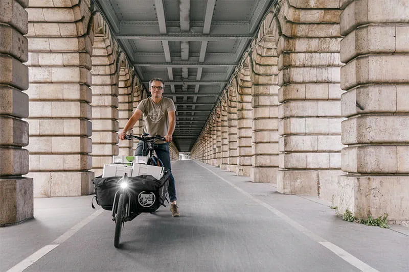 L'ébéniste Philippe Genty travaille à Paris