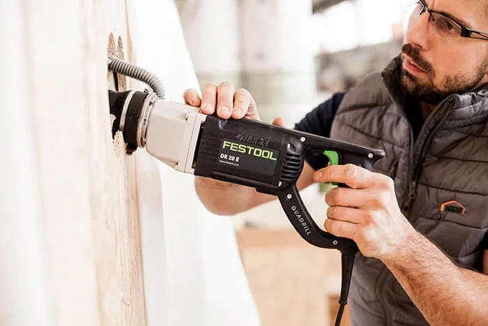 La Quadrill DR 20 Festool en action