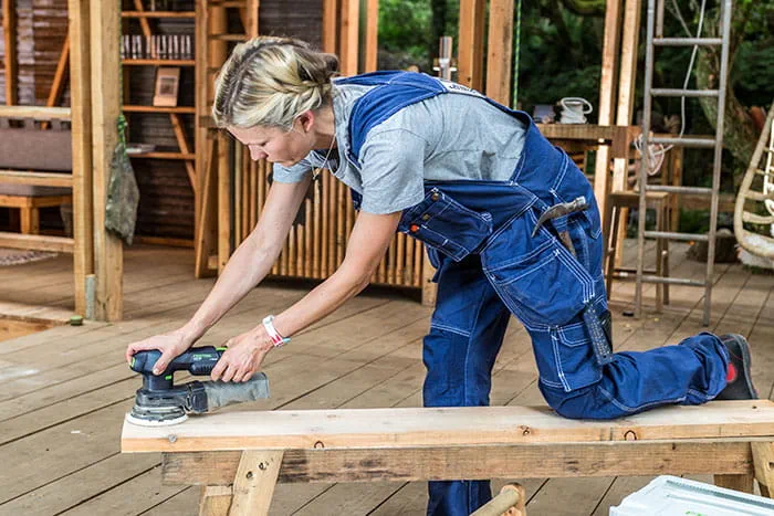 Préparation de la surface avec les outils électroportatifs de Festool
