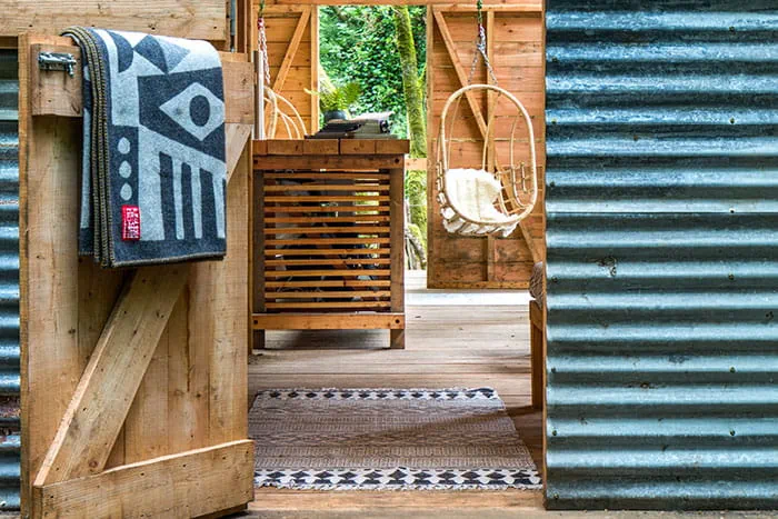 Vue des coulisses du pub