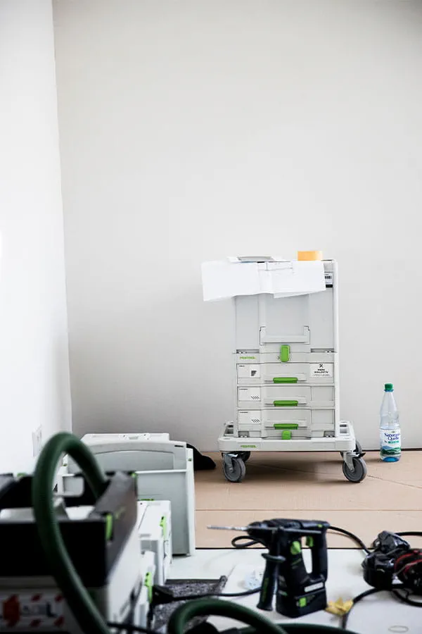 La perceuse sans fil Festool en action